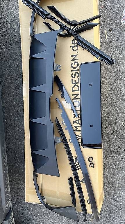 Audi Tutti i ricambio: Audi s5 Wabengrill – Usato da Schiers venduto da Valzeina 3