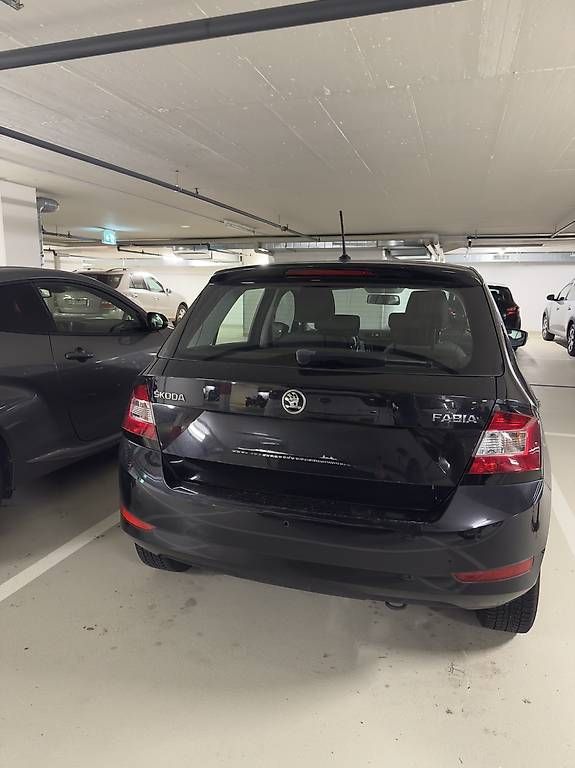 Automobili: Skoda Fabia – Usato da Otelfingen venduto da lar_kjn7 2