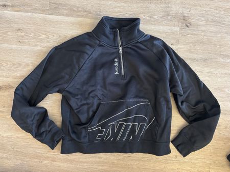 Sehr schöner Nike Pulli Damen M mit Glitzer 💖
