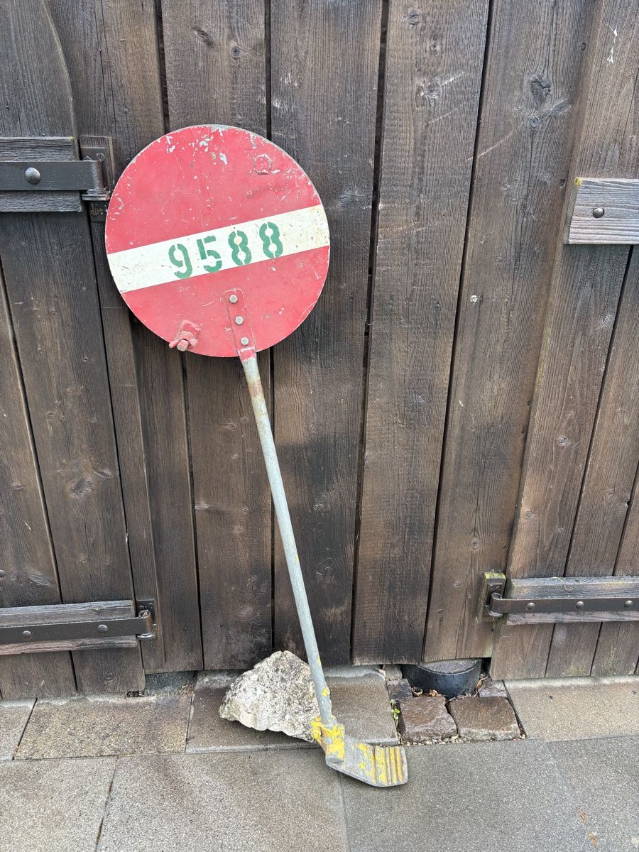 SBB/CFF/FFS Insegne: SBB Gleissperrtafel – Usato da Stüsslingen venduto da Natrium