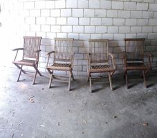 Gartenstühle, vier Stück, klapppar, Massivholz 