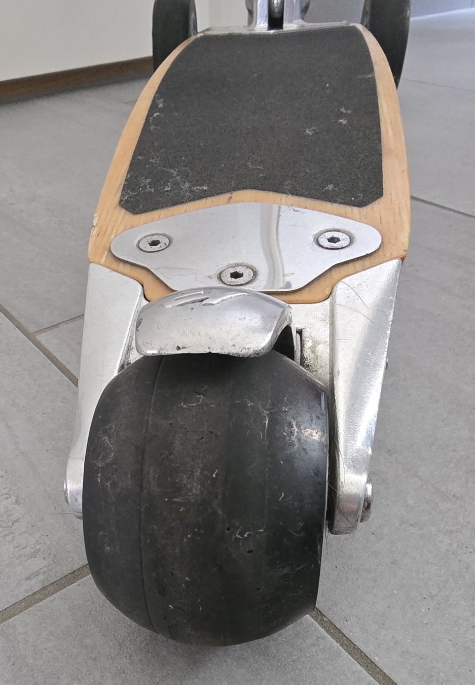 K2 Kickboard: K2 Kick Board – Usato da Winterthur venduto da Jean-JacquesF 2