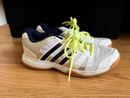 ADIDAS tennis schuhe 39 1/3 neu