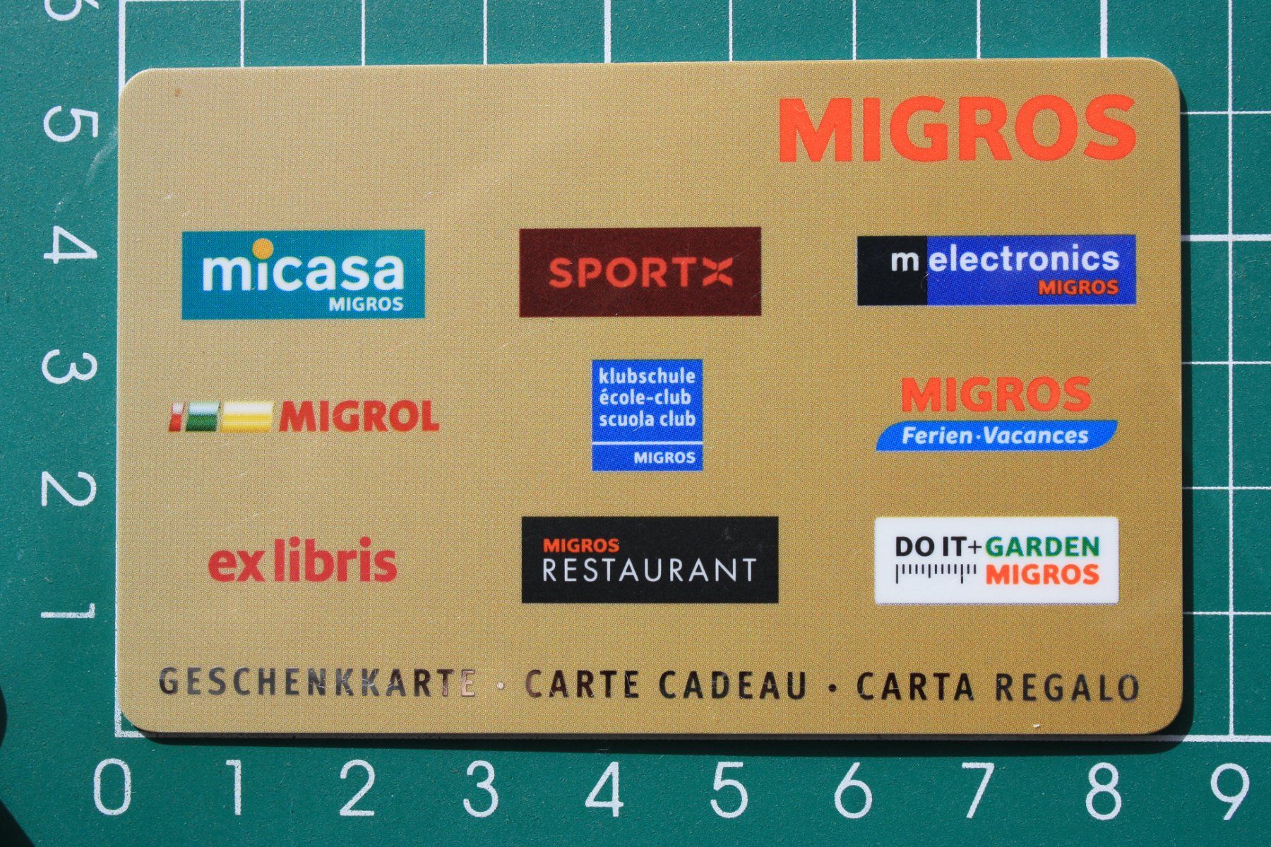 Cartoline: geschenkkarte – Usato da Laupen BE venduto da Gufi57