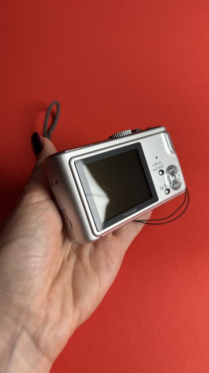 Panasonic Fotocamera: Kompaktkamera Panasonic Lumix DMC-TZ1 – Usato da Rümlang venduto da VlakhSV 4
