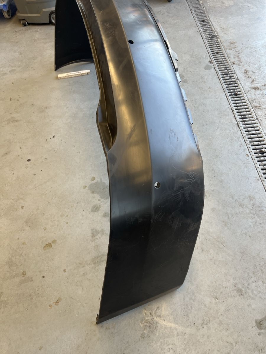 Tesla Tutti pezzi di ricambio auto: Stosstange hinten Tesla Model S – Nuovo (secondo la descrizione) da Russikon venduto da Crtracing 2