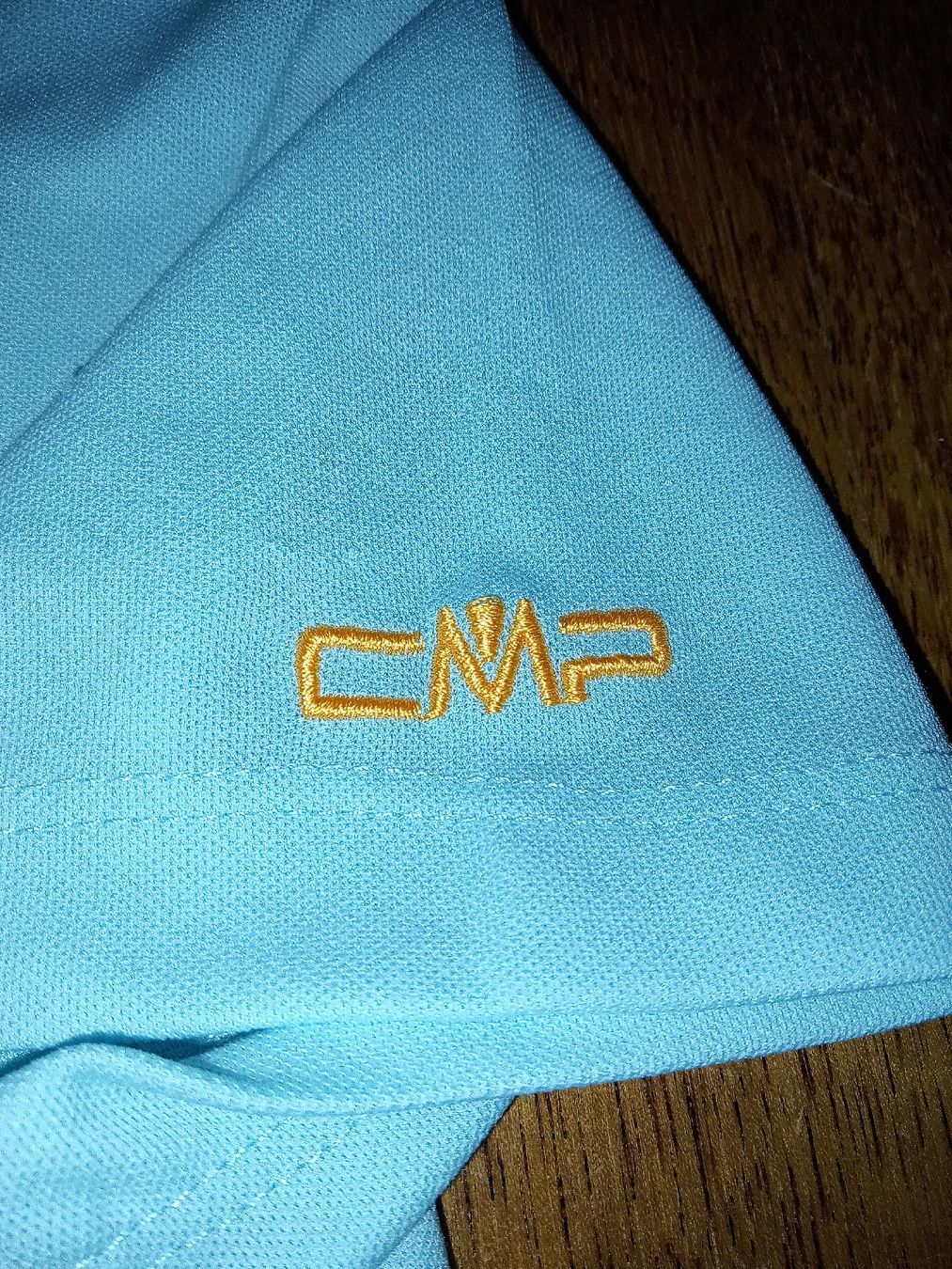CMP T-shirt: CMP T-Shirt Mädchen Gr. 128 hellblau, Sport Freizeit – Usato da Büren SO venduto da swelch 3