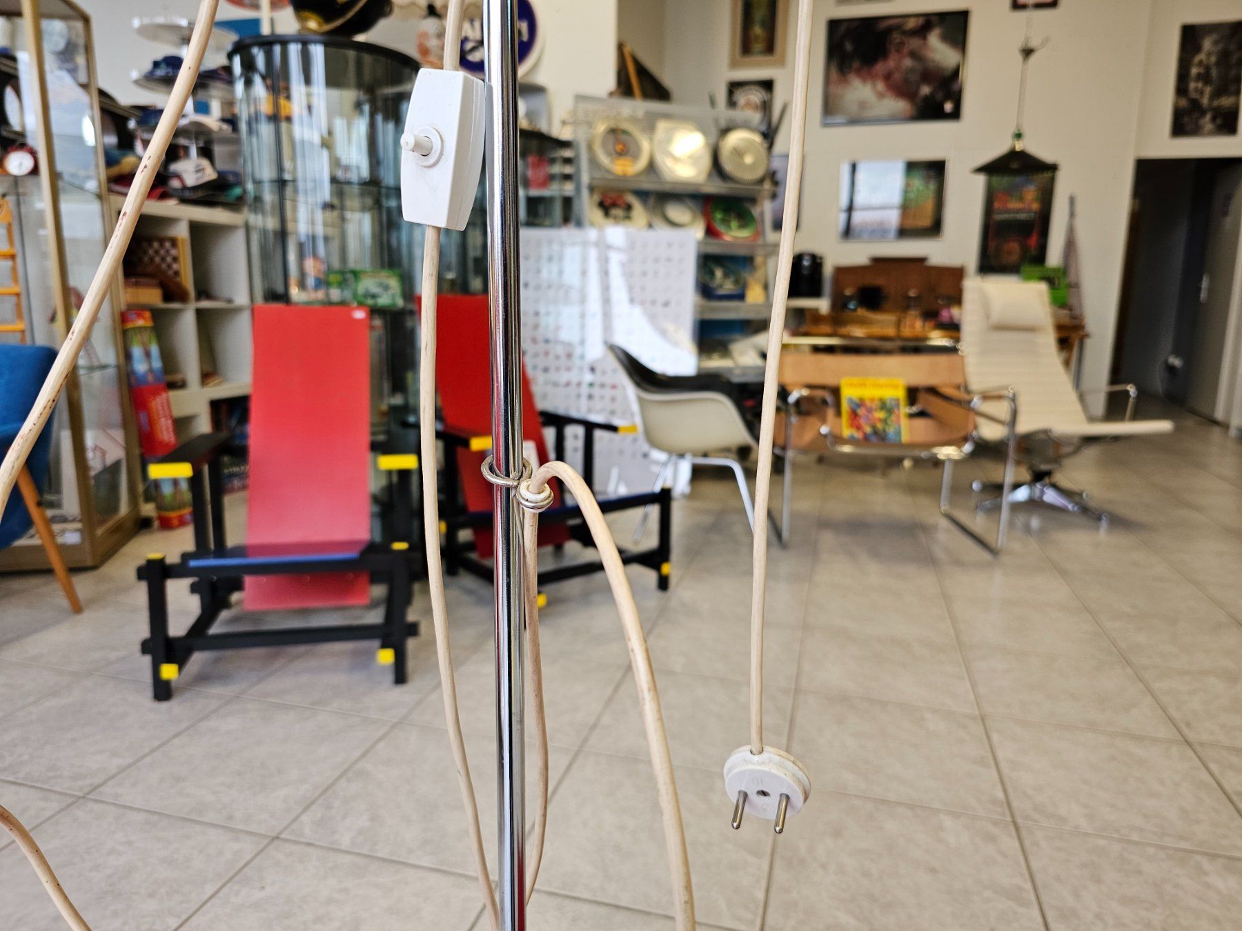 Lampen: 1960 Floor Lamp, Wohnzimmerlampe Stehlampe Ständerlampe – Gebraucht aus Nottwil von Wondewa-Shop 8
