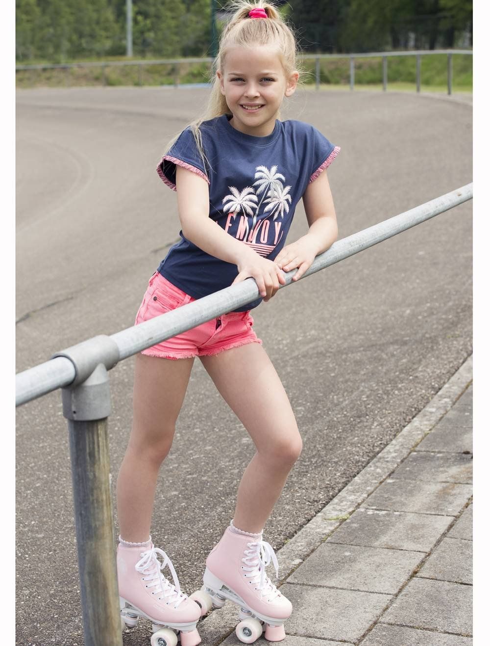 Pantaloni: Mädchen Shorts Gr. 98 neonpink – Difettoso da Eschenbach SG venduto da Peachick 2