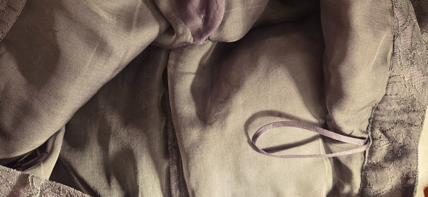 Valentino Pantaloni: Hose aus Spitze VALENTINO Gr.40 – Nuovo e nell'imballaggio originale da Wettswil venduto da doe_x6nz 4