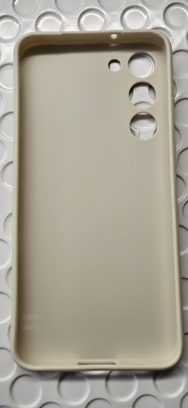 Samsung Cover & Protezioni schermo: Handy Hülle S23+ – Usato da Aesch BL venduto da Ipnf 1
