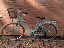 Damenfahrrad mit Korb - gewartet und fahrbere