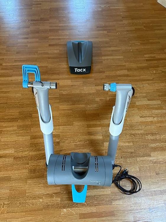 Tacx Vortex Smart Trainer Rollentrainer mit Widerstand (Gebraucht) in ...