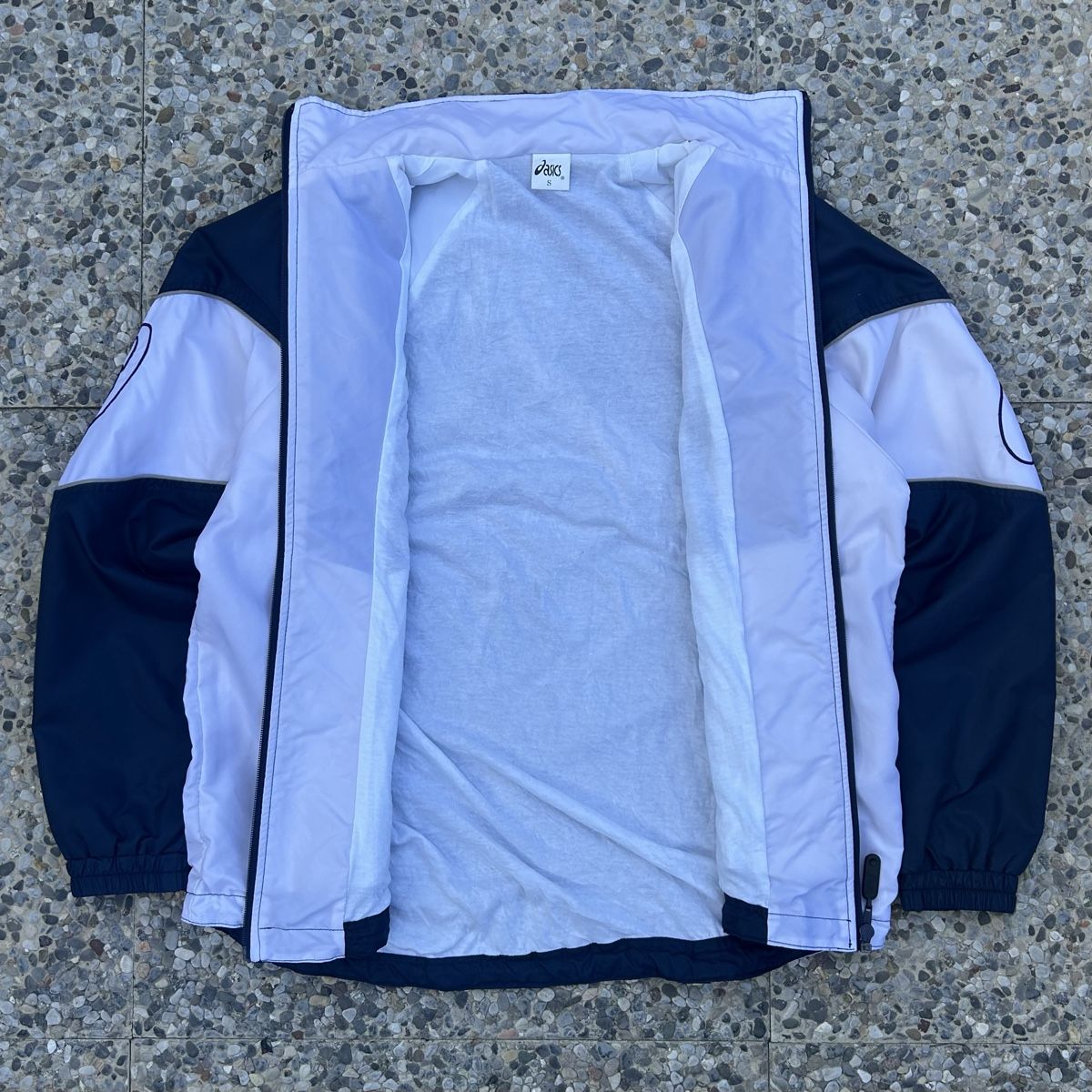 Asics Giacche: Vintage Asics Track Jacket Navy White – Usato da brent venduto da fukusapes 3