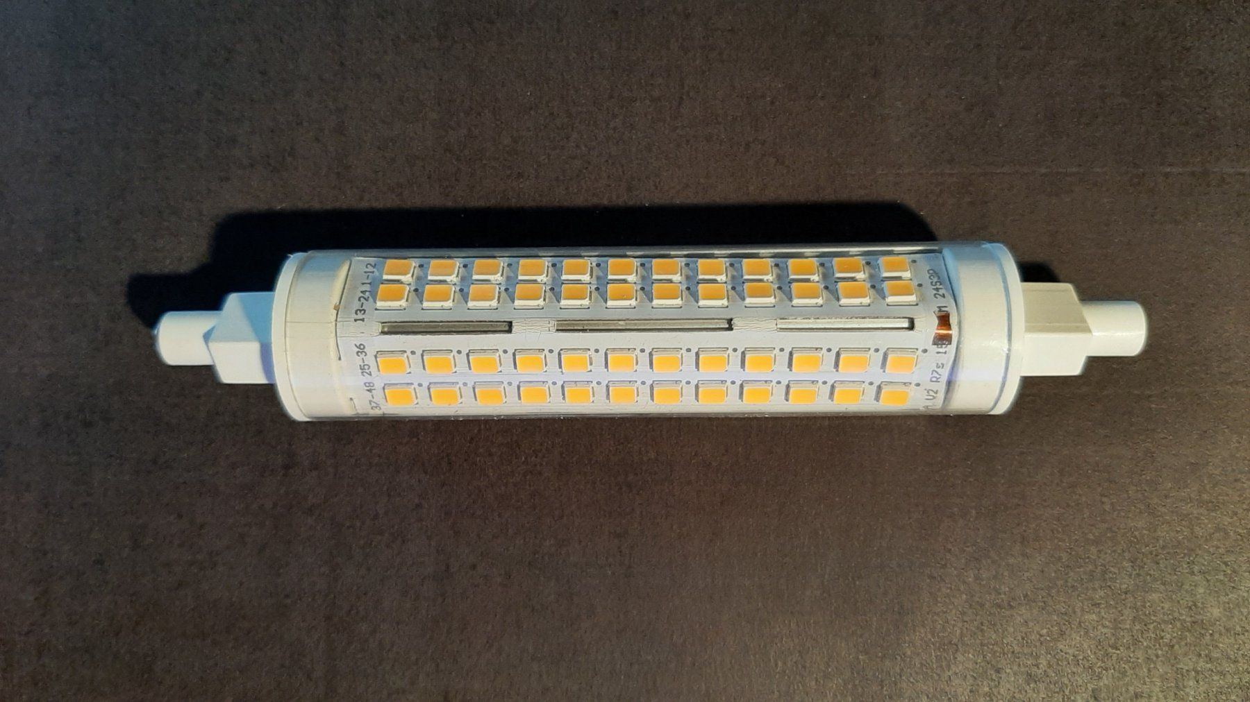 Osram Lampen: OSRAM LED-Lampe R7S 12W – Neu und originalverpackt aus Pfäffikon ZH von Romulus 1