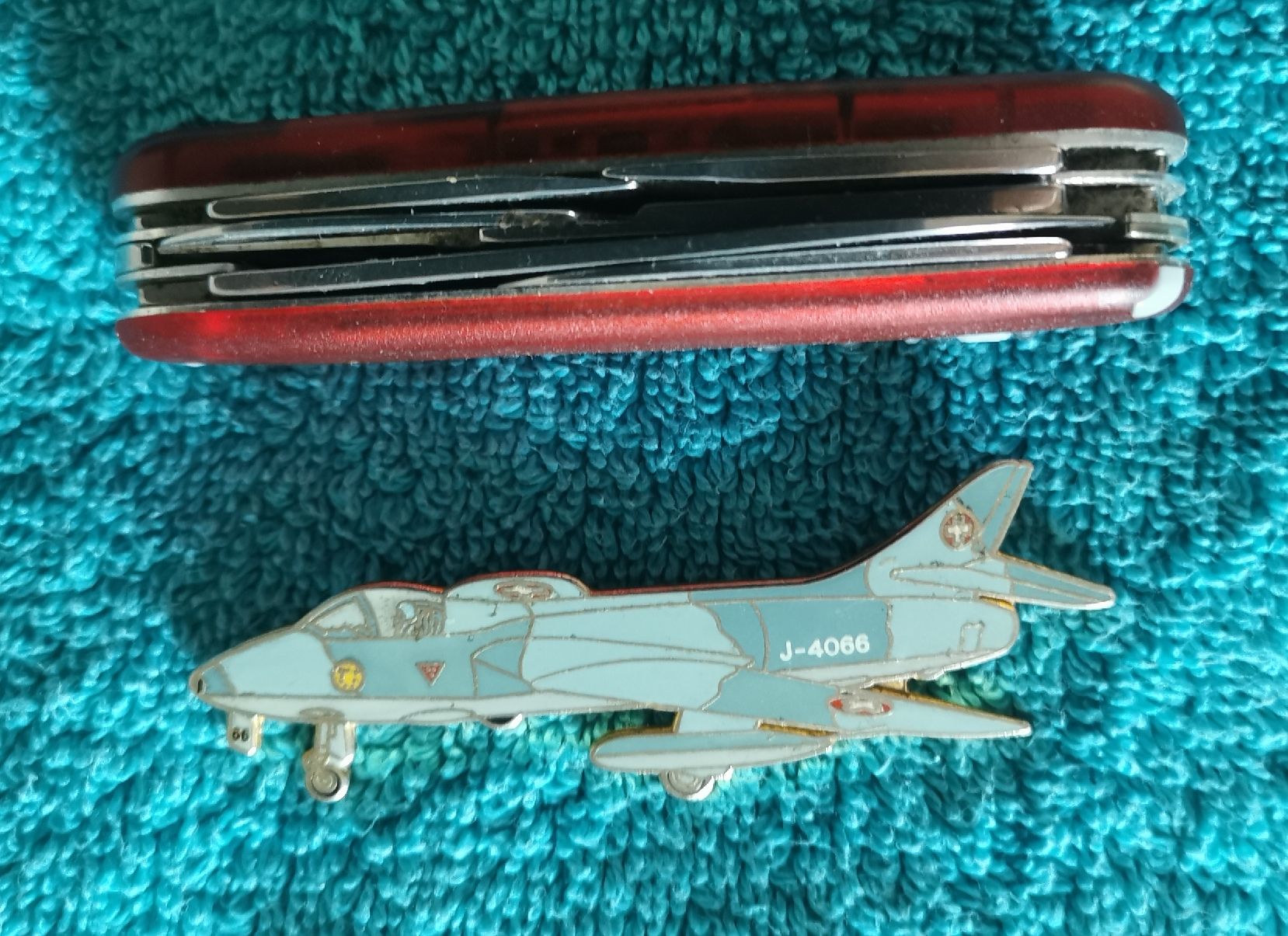 Spille & Fermagli: Hawker Hunter, Mk 58 – Usato da Vielbringen Worb venduto da Isch-0u-guet 1