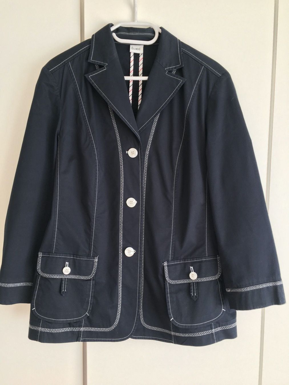 Costumi: Leichtes modernes Baumwollkostüm blau – Usato da Bern venduto da Smile-2707