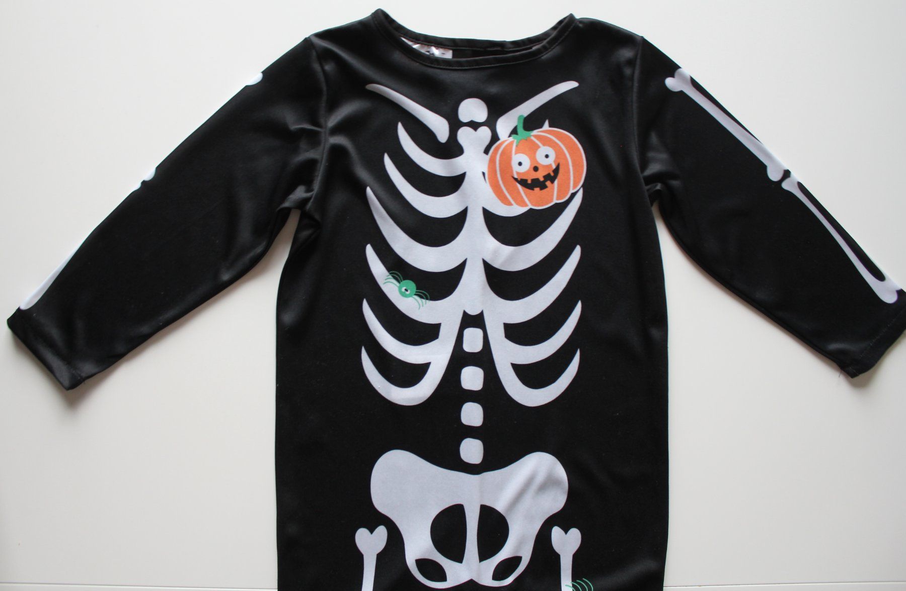 Costumi: Costume squelette / Skelett t. 2 - 4 ans – Usato da Peseux venduto da CoolShoping 1
