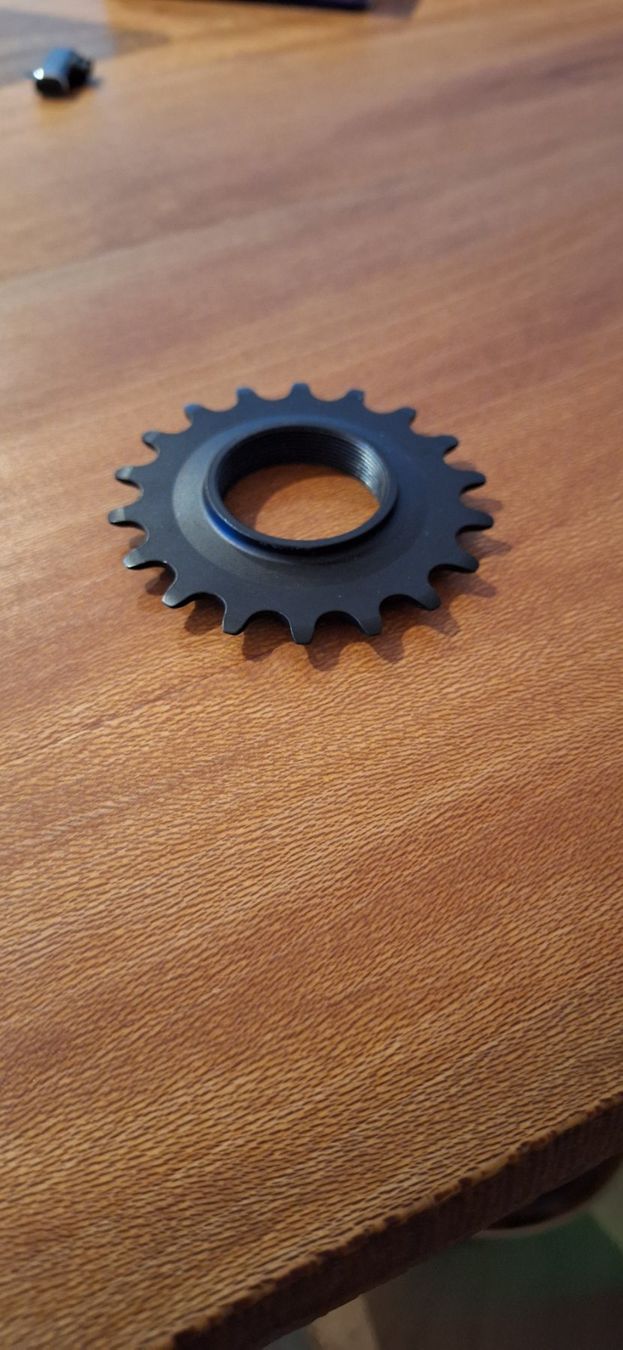 Pezzi di ricambio: Pignon TMS 18 dents neuf – Usato da Chesalles-sur-Oron venduto da DarkFight36