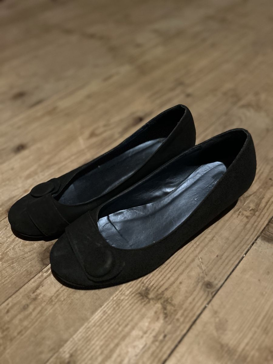 Scarpe da donna: Diverse Schuhe – Usato da Madulain venduto da MaLe2401 4