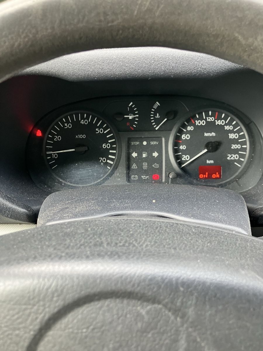 Renault Autos: Renault Clio 2 1.2 16v – Defekt aus La Chaux-de-Fonds von cta_gfq8 5