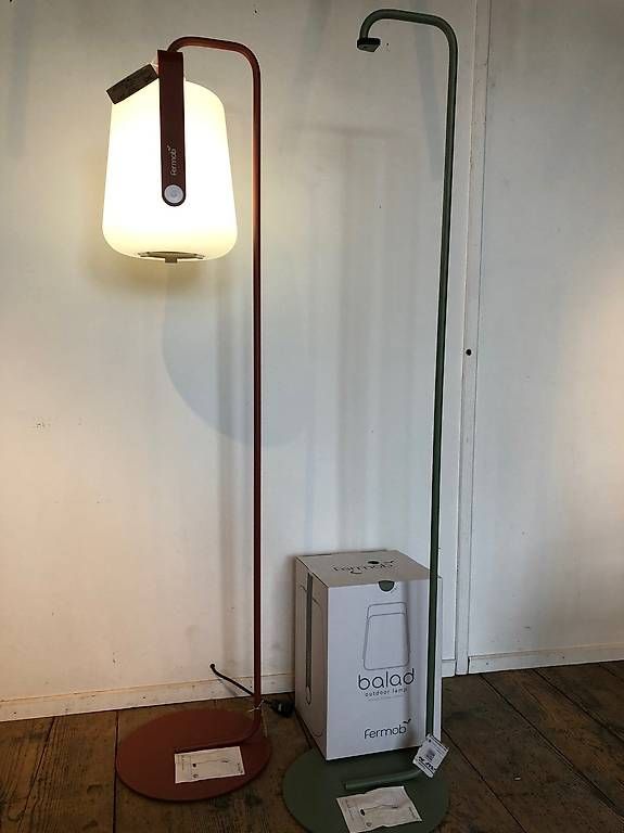 Fermob Lampade: Fermob Balad Leuchte 38cm Set mit Standfuss, Farbe ockerrot – Nuovo (secondo la descrizione) da Worb venduto da outherein