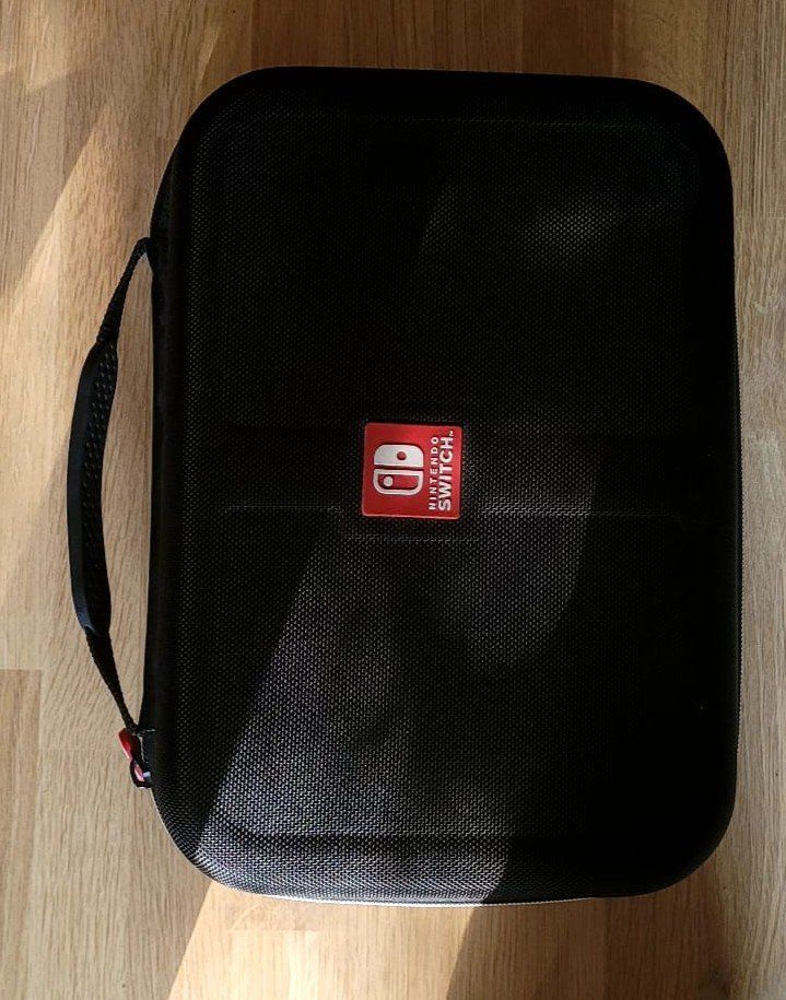 Nintendo Konsolen: Nintendo Switch complète avec accessoires ( Excellent état ) – Gebraucht aus Montagny-Yverdon von jul_5rxc 4