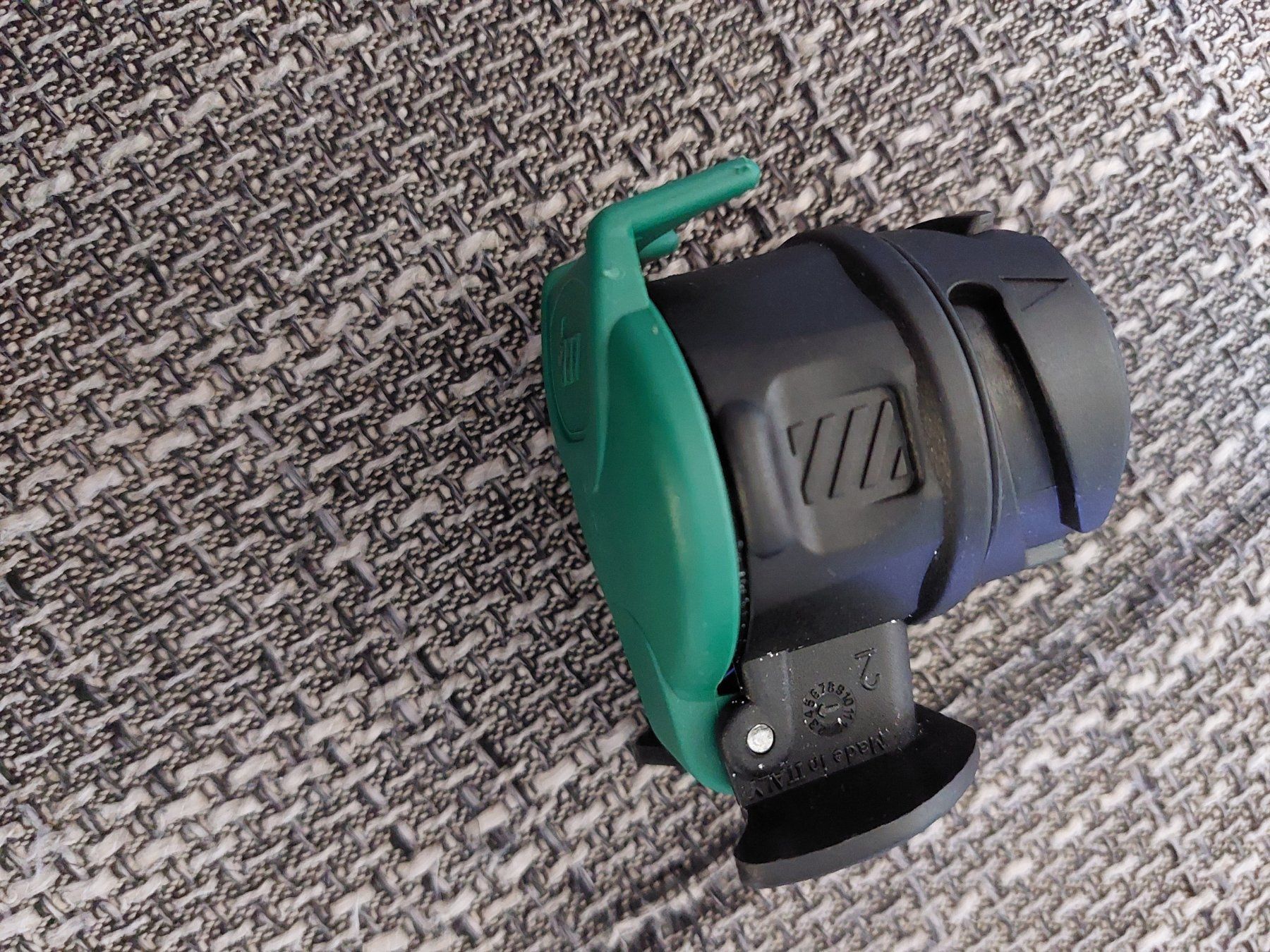 Unità & Adattatore: Ultra-Mini-Kurzadapter 13 auf 7 polig – Usato da Schötz venduto da Alesig71