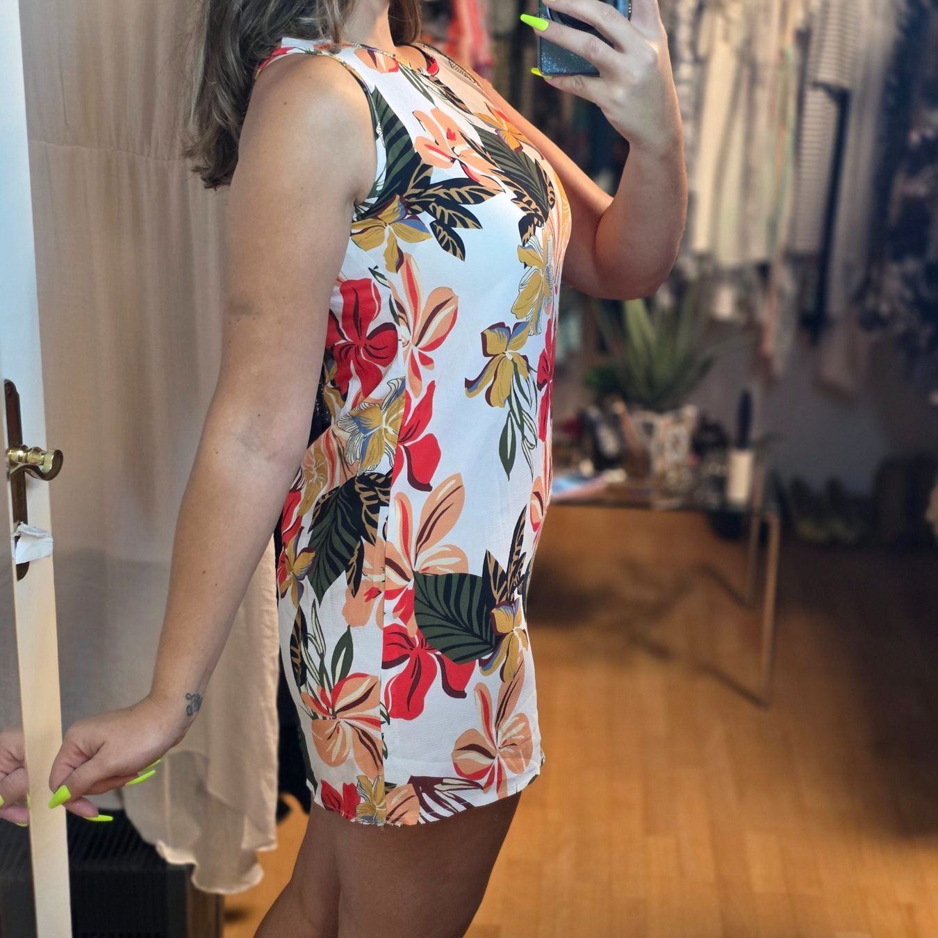 Vestiti: Sommerkleid Mini mit Blumenmuster Gr. M – Nuovo (secondo la descrizione) da Wald ZH venduto da CapLux 2