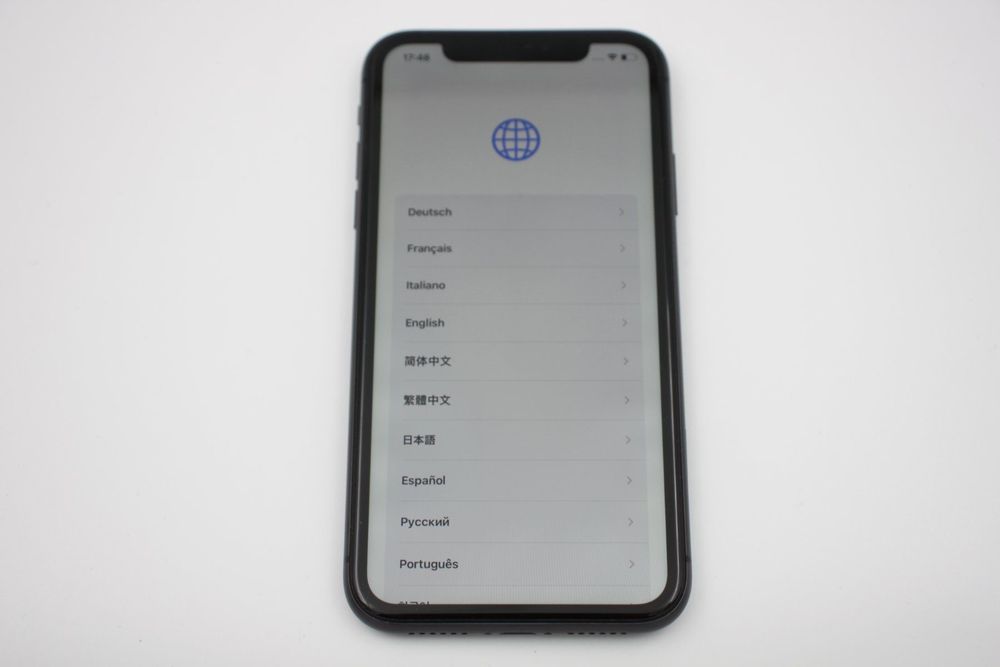IPhone X 64 Go HS - écran Cassé, ICloud Bloqué - Pour Pièces Détachées
