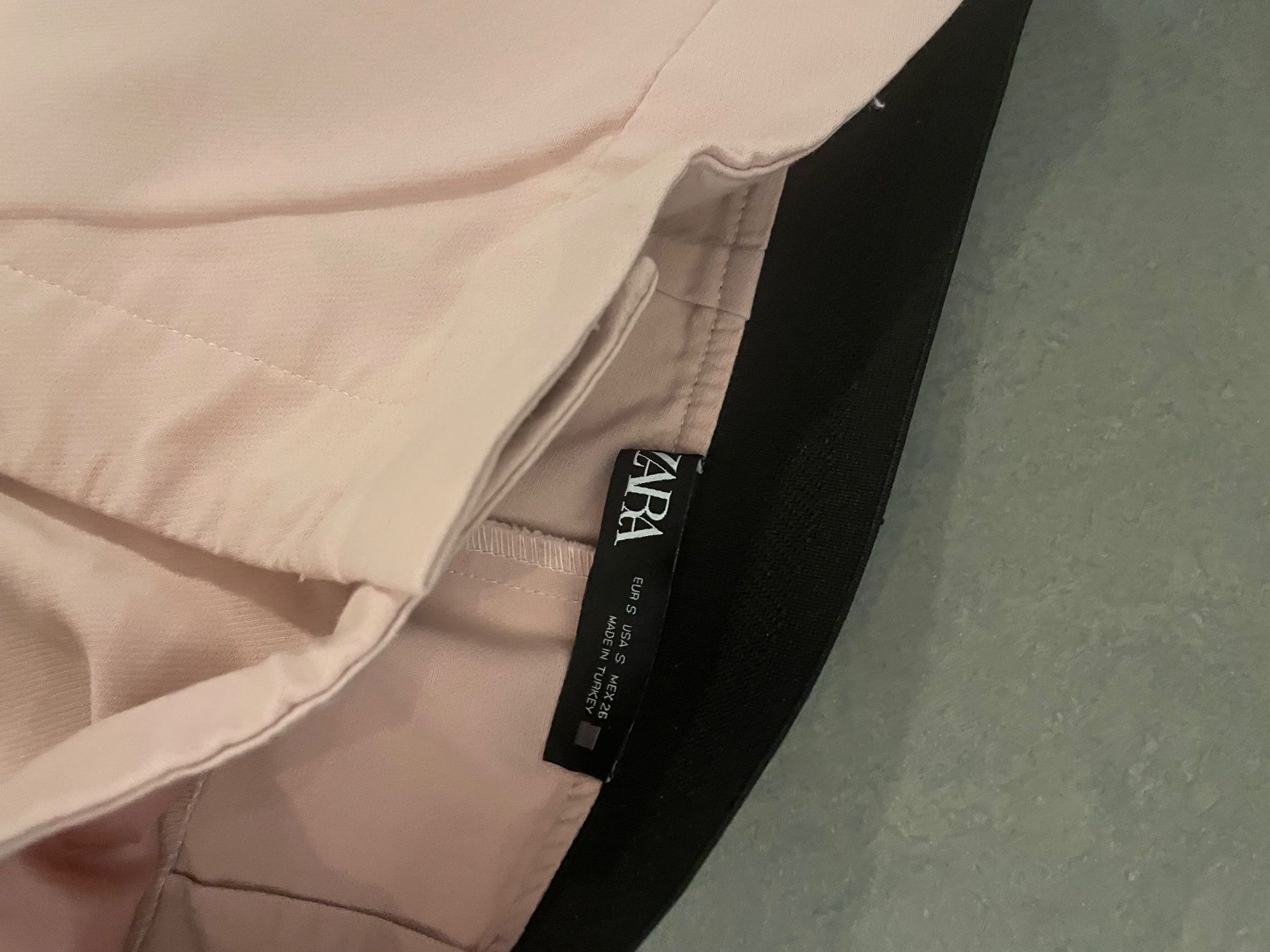 Zara Pantaloni: Zara Stofhose – Usato da Zürich venduto da Ivona3 2