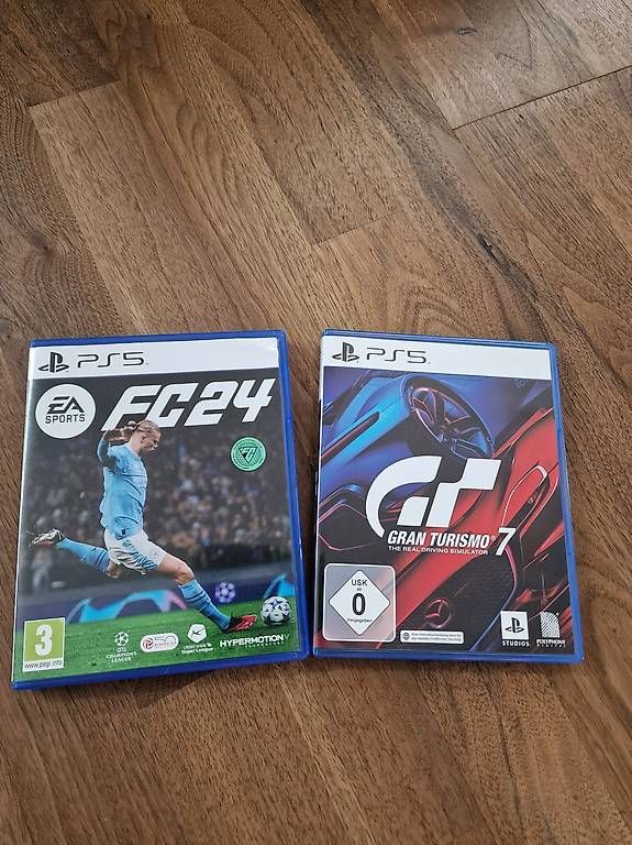 Sony Konsolen: PS 5 schwarz mit Laufwerk, 2 Spiele, 2 Controller – Gebraucht aus Burgdorf von Yamace 2