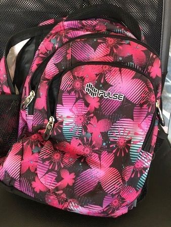Schulrucksack / Schulthek / Schultasche