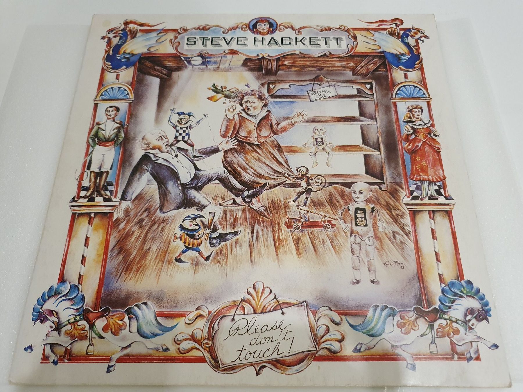 Dischi in vinile: Steve Hackett - Please Don`t Touch! – Usato da Uster venduto da Vinyl-Leidenschaft