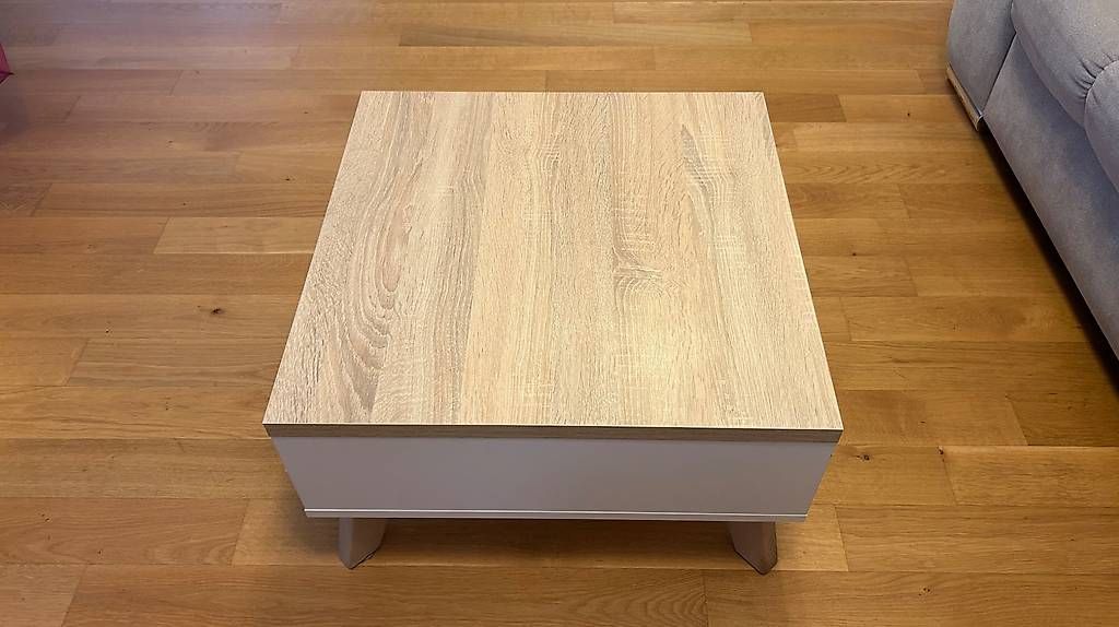 Tavoli: Table basse 60 x 60 cm  Très bon état – Usato da Bussigny venduto da pov_vb6r 1