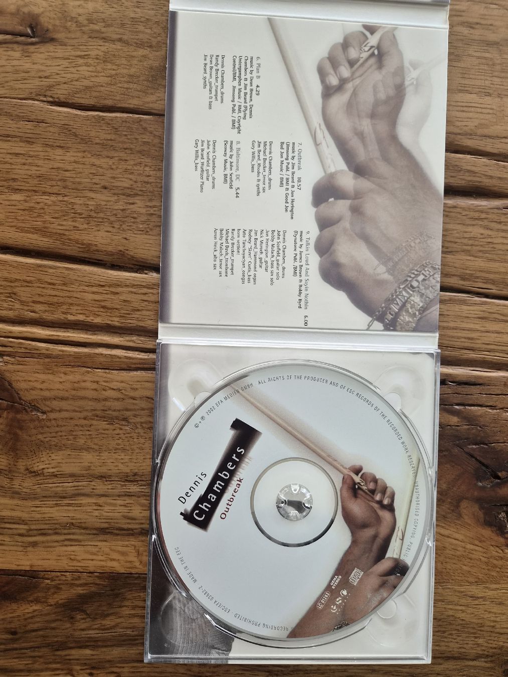 CDs: DENNIS CHAMBERS OUTBREAK CD – D'occasion à Zofingen par Tinpan 2