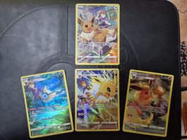 Eevee, Vaporeon Jolteon & Flareon Bundle Eng