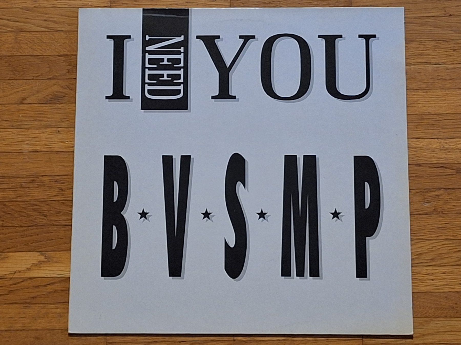 Dischi in vinile: B.V.S.M.P., I Need You - 12" Maxi EU 1988 – Nuovo (secondo la descrizione) da Oberentfelden venduto da Musicud