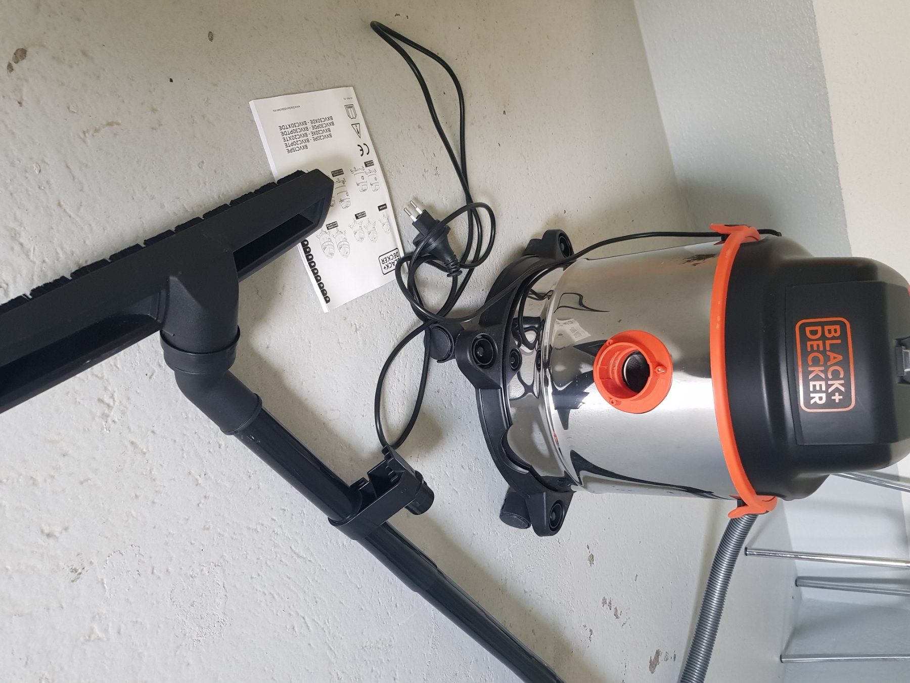 Aspirapolveri & Accessori: vacuum cleaner – Usato da Oberwil b. Zug venduto da jriobo 2