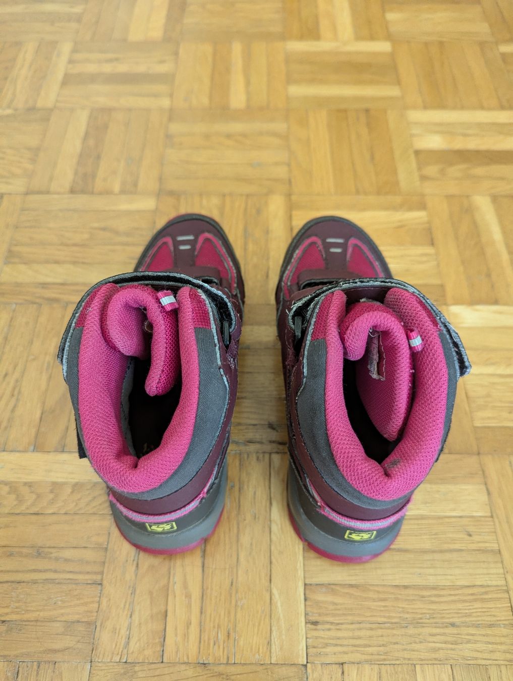 Jack Wolfskin Scarpe per ragazze: Jack Wolfskin Wanderschuh Mädchen Grösse 34 – Usato da Lengnau AG venduto da sus_znf9 2