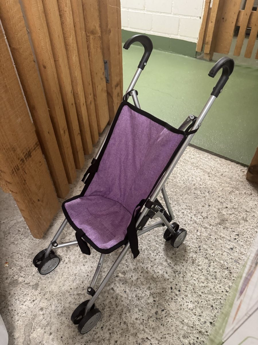 Carrozzine per bambole: puppenwagen – Nuovo (secondo la descrizione) da Zürich venduto da jel_6d2l