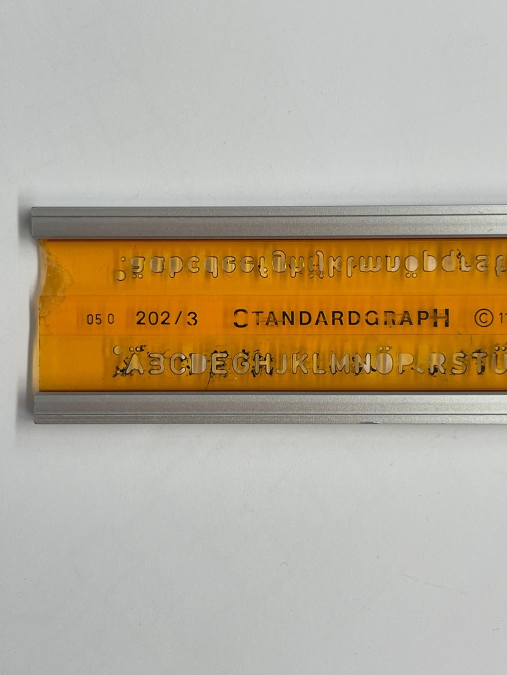 Sciablone: Schreibschablone Standardgraph, Höhe 3 mm, Nr. 6 – Usato da Matzingen venduto da carola71 1