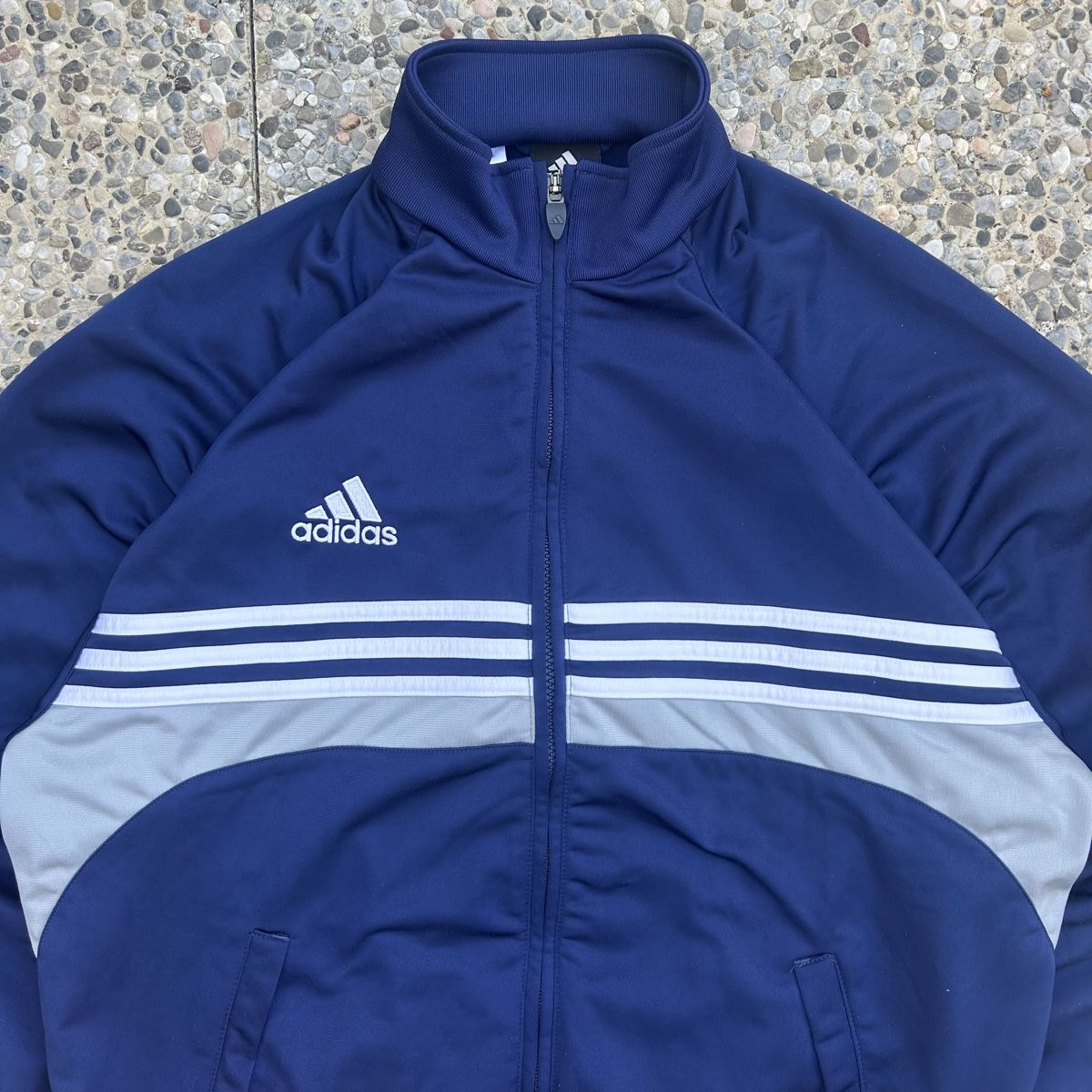 Adidas Giacche: Vintage Adidas Blue Track Jacket – Usato da brent venduto da fukusapes 1