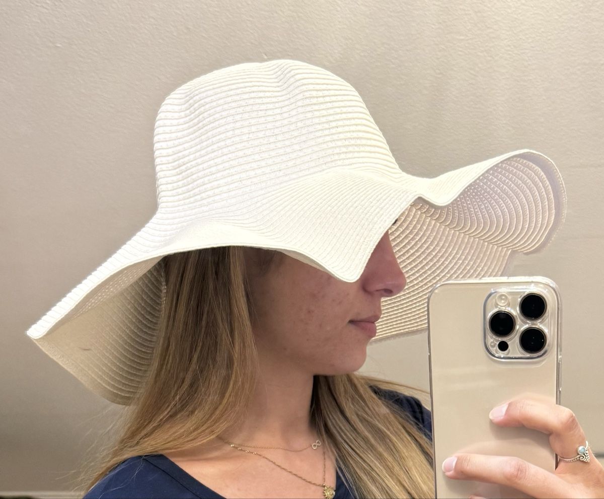 Copricapi, berretti & cappellini: Sonnenhut Damen weiss - Neu! – Nuovo (secondo la descrizione) da Oberhofen Thun'see venduto da ClaudiaKelesh 1