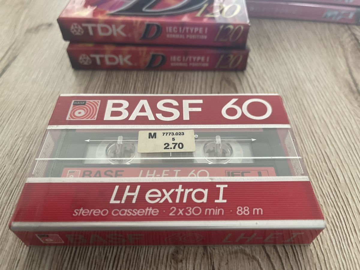 Musicassette: musikkassetten leer ov – Nuovo e nell'imballaggio originale da Chur venduto da eagle86federico 3