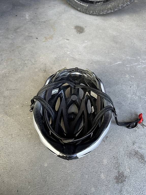 Caschi: Velohelm MET – Usato da Siebnen venduto da ichduer93 2