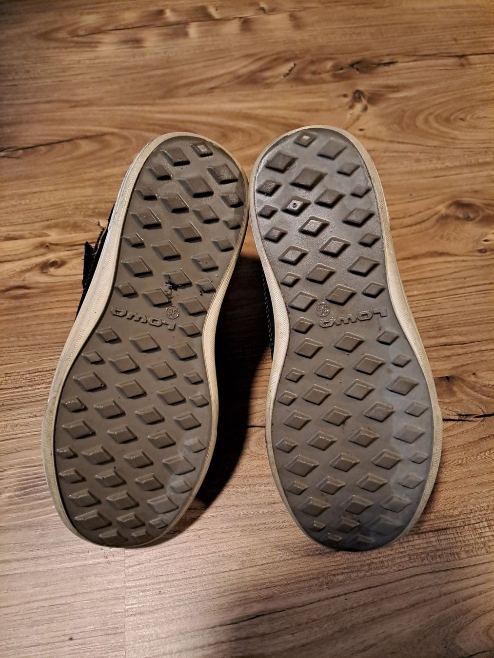 Lowa Scarpe per ragazzi: Winterschuhe Lowa Gr. 36 – Nuovo (secondo la descrizione) da Zollbrück venduto da Huki1 1