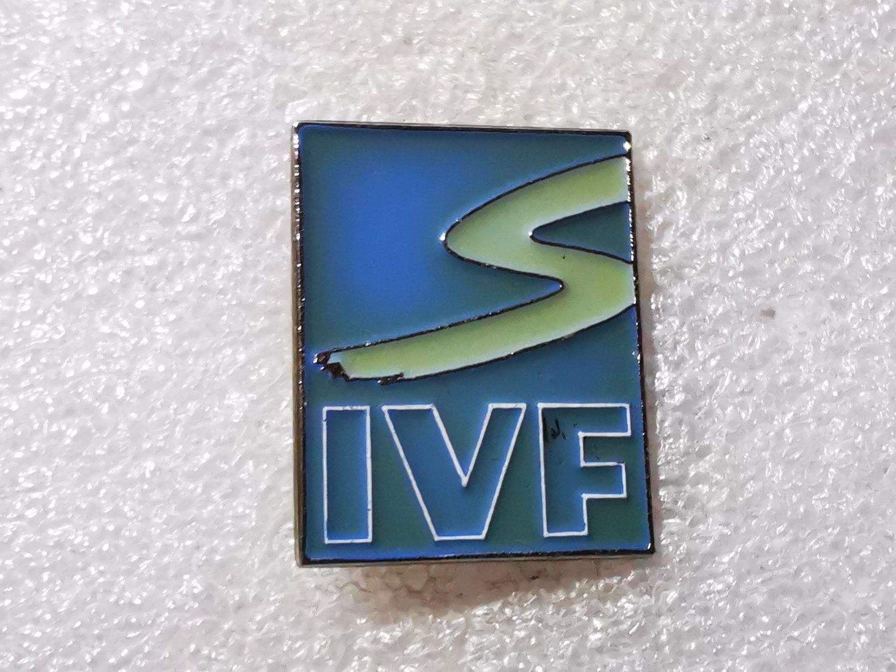 Placchette & Badge: Ansteckpin 54: IVF – Usato da Oppligen venduto da Pin-Fall-Shop