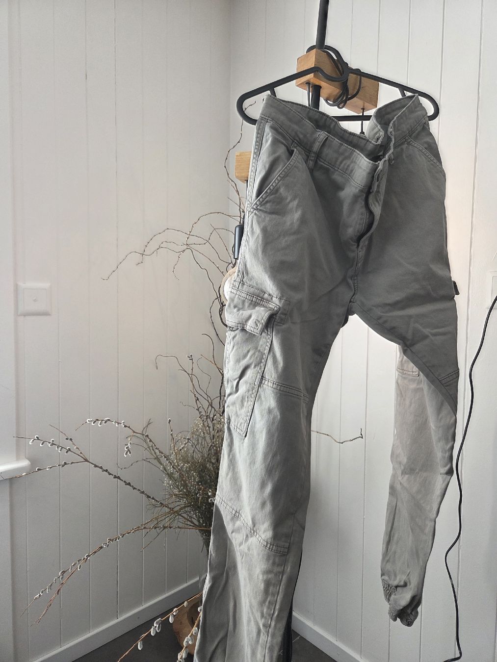 Hosen: Urban Classics Cargohose Grösse 36 – Gebraucht aus Alterswil FR von Agape07 1