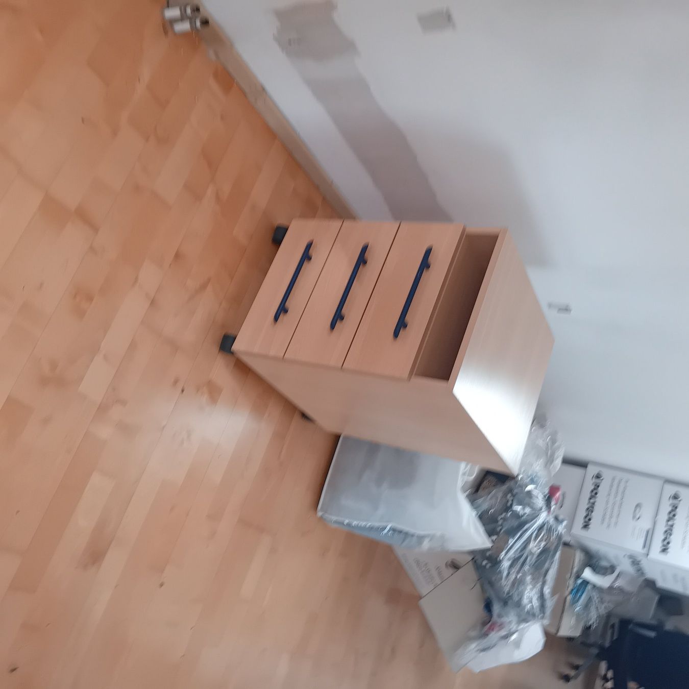 Conteneurs de construction: Ablage, Orgenaiser    in Fehraltorf – D'occasion à Zürich par chulrich 9